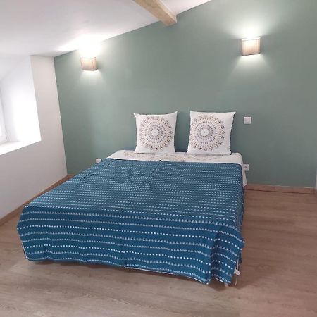 Le Duplex Sigeannais Apartment ภายนอก รูปภาพ